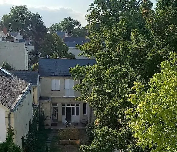 Gasthuis Histoire De Loire - Savennieres Sdb Partagee